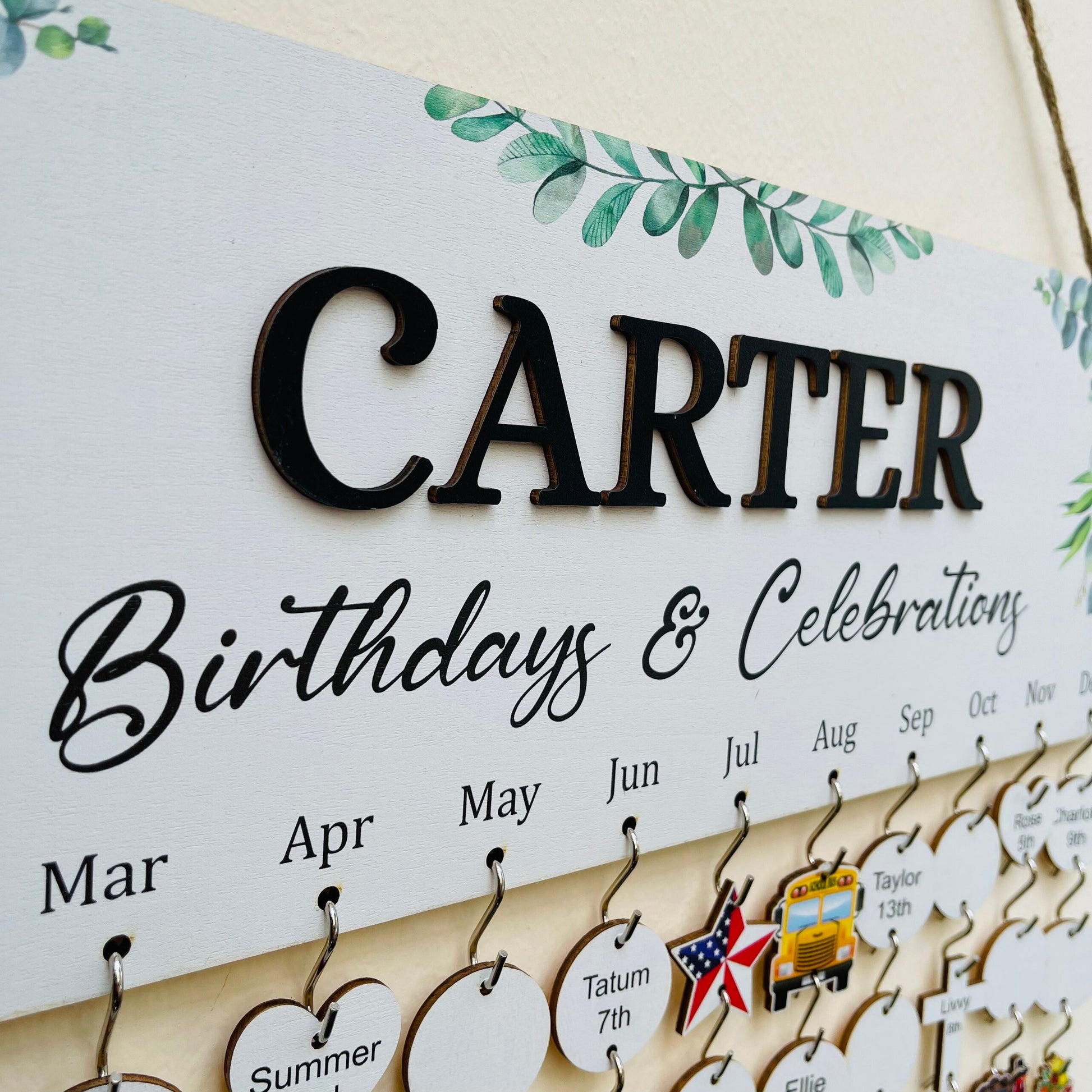Personalized Family Birthday Board: Maple Wood Celebration Calendar