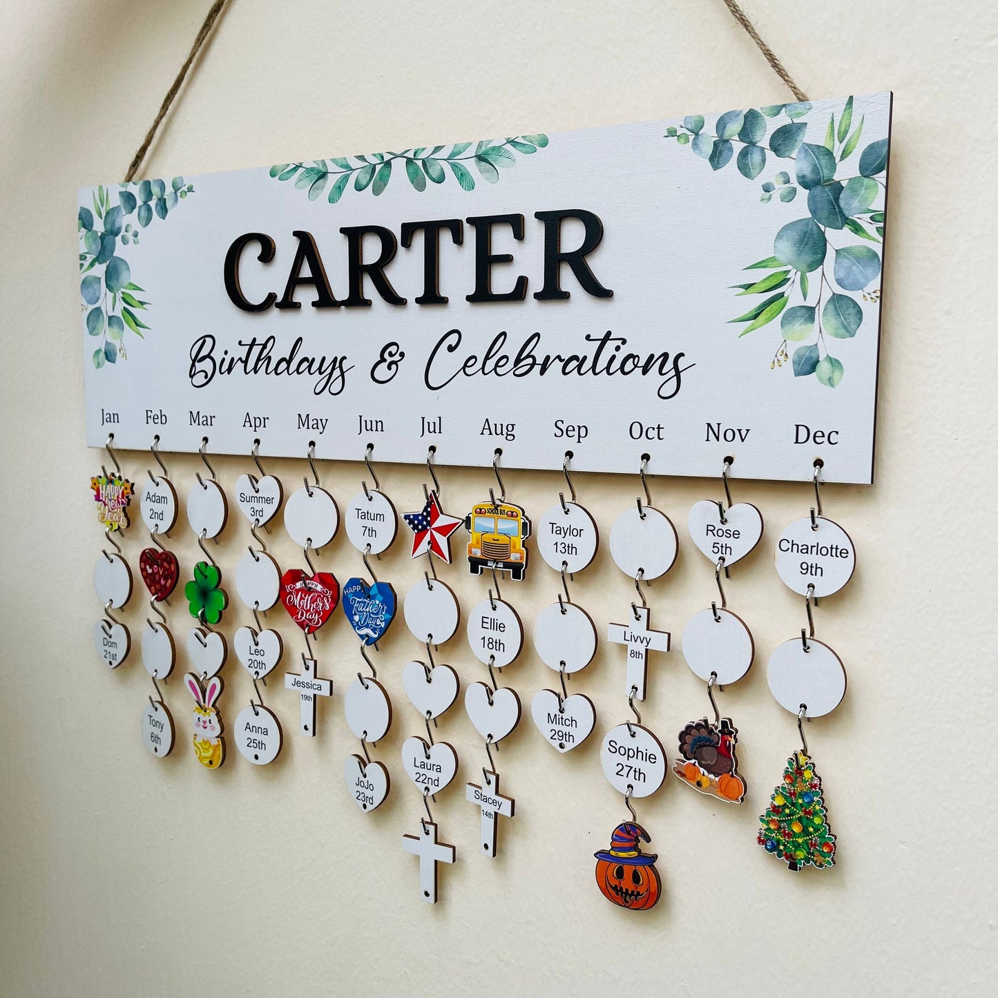 Personalized Family Birthday Board: Maple Wood Celebration Calendar