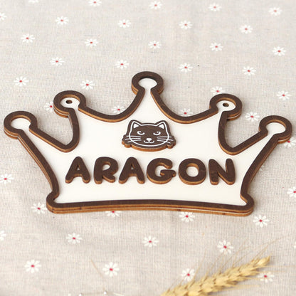 Wooden Dog Name Sign – Personalized Pet Name Plaque for Pet House, Room, Crate, Kennel, or Feeding Area – Cat Name Tag – Dog House Sign